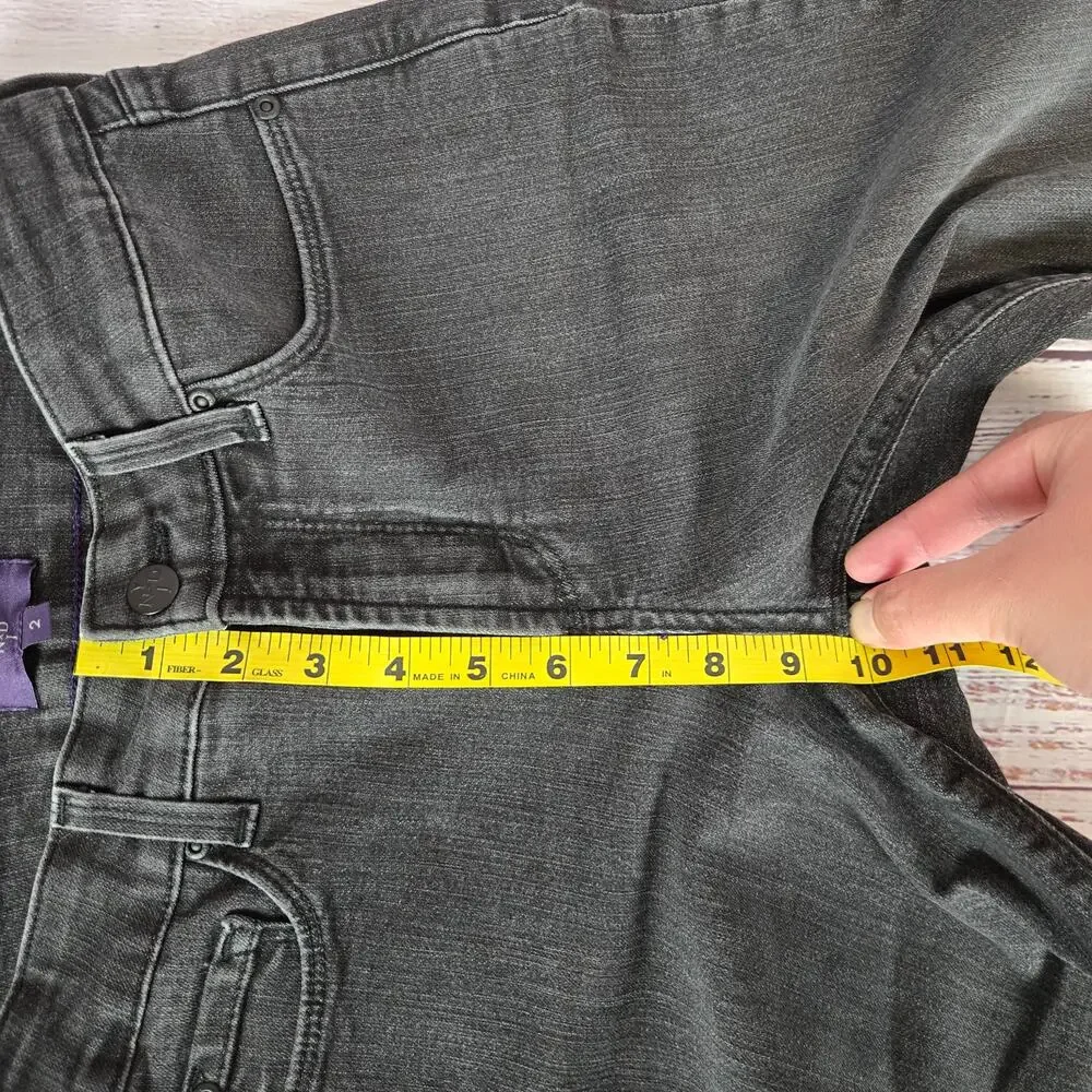 NYDJ Black Cuffed Crop Jeans Size 2 Lift Tuck Stretch Outdoor Basic Casual Party